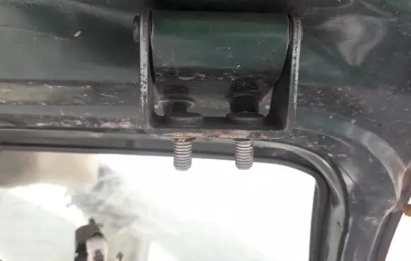 Volvo S40, V40 Tailgate/trunk/boot hinge