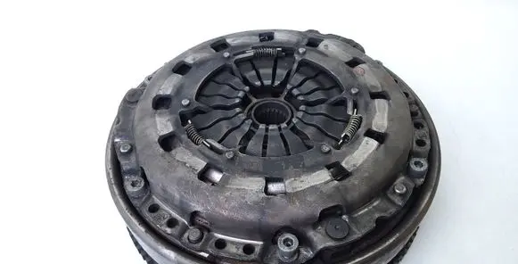 BMW 1 E81 E87 Clutch set kit 7560876 7567842