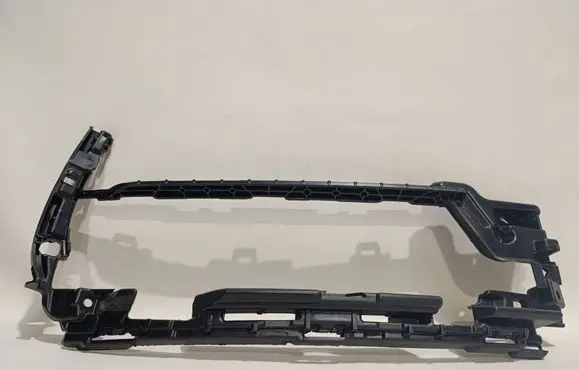 Porsche Macan (95B) Front bumper mounting bracket 95B807681M