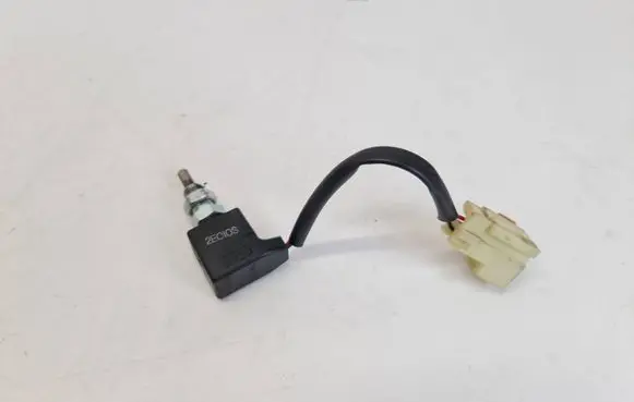 Hyundai Santa Fe Brake pedal sensor switch 6J30 2EC10S
