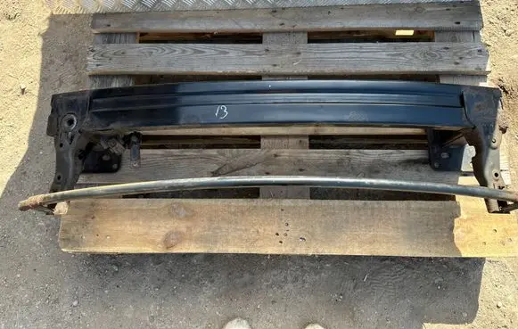 KIA Ceed Front bumper cross member 