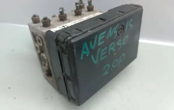 Toyota Avensis Verso ABS Pump 8954144050 4451044050 FB00110570