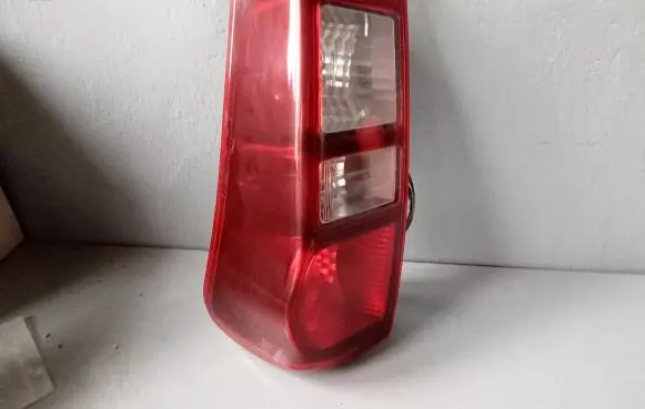 Isuzu D-Max Rear/tail lights 11C139052B 1112139052 8717475118728