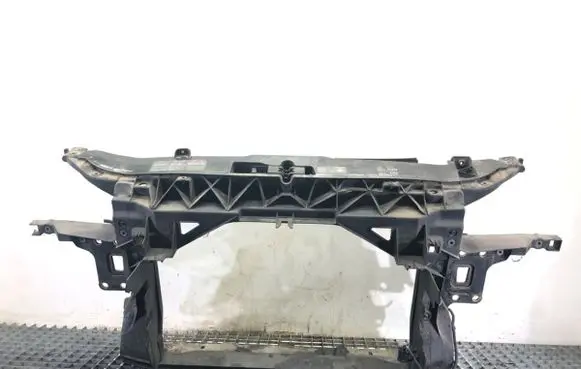 Seat Leon (1P) Front bodywork piece 