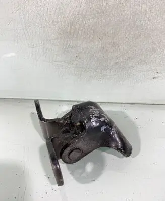 Toyota Corolla Verso AR10 Front door lower hinge 