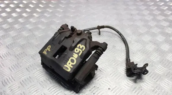 Honda Civic IX Front brake caliper