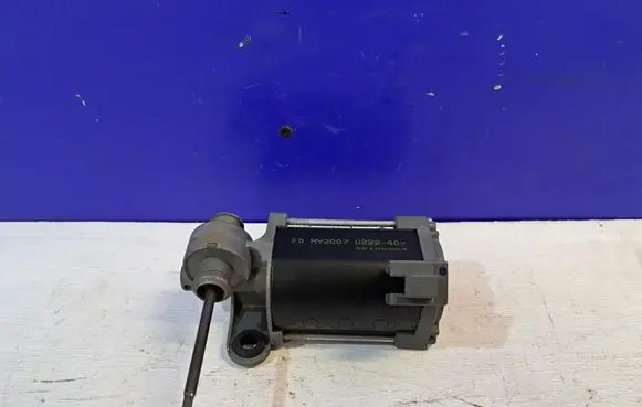 Lincoln Navigator Seat adjustment motor 20100603 FDMY2007U222