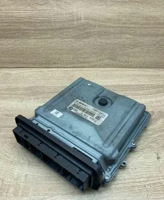 BMW 5 GT F07 Engine control unit/module ECU 8511372 0281017079