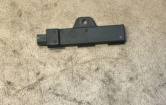 BMW 5 GT F07 Keyless system antenna 9220832