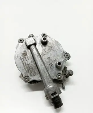 BMW 7 F01 F02 F03 F04 Vacuum pump 1166756629103 68739010