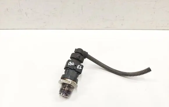 Opel Zafira B Fuel pressure sensor 0281002706