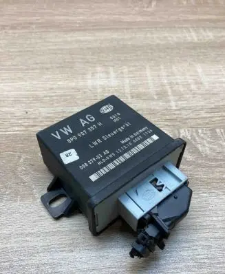 Audi A6 S6 C6 4F Light module LCM 8P0907357H 00837903AB