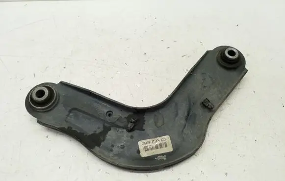 Chrysler Pacifica Rear upper control arm/wishbone 68235367B