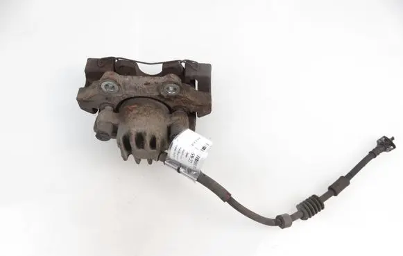 Peugeot 3008 I Front brake caliper 