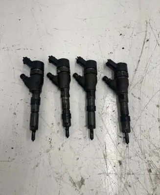 Fuel injectors set