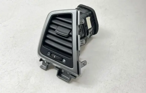 Hyundai Tucson TL Dashboard side air vent grill/cover trim D79748000