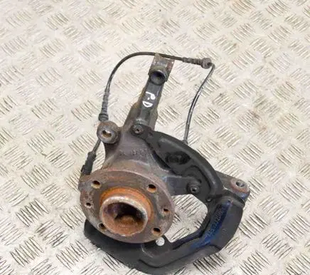 Smart ForFour II W453 Front wheel hub A4533320800 479387603R