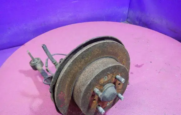 Honda Civic Rear wheel hub spindle/knuckle 