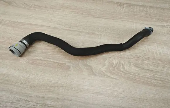 Audi A6 C7 Engine coolant pipe/hose 4G0122293B