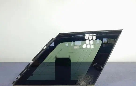 Land Rover Range Rover Sport L320 Rear side window