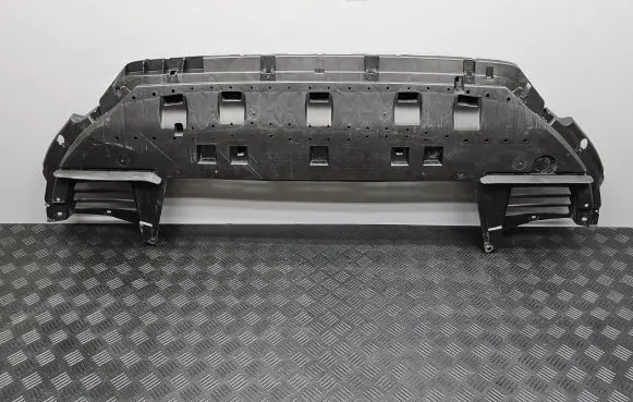 Front bumper skid plate/under tray