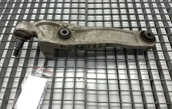 Jaguar F-Pace Front control arm HK833C255