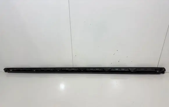 Audi A1 Front sill (body part) 8XA854535A