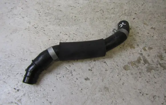 KIA Stonic Engine coolant pipe/hose 2828407300