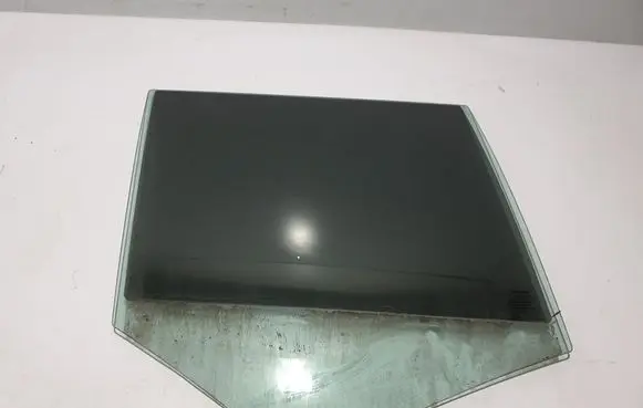 Volvo XC90 Rear door window glass 32244976