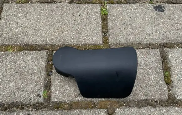 Audi A3 S3 8V Engine bonnet (hood) release handle 8T1823533