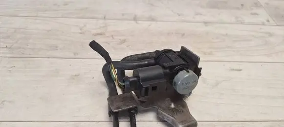 Volkswagen PASSAT B6 Turbo solenoid valve 1K0906283A 1K0906283