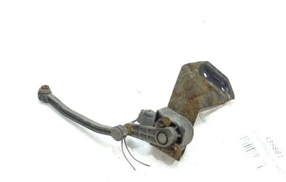 Headlight/headlamp level sensor