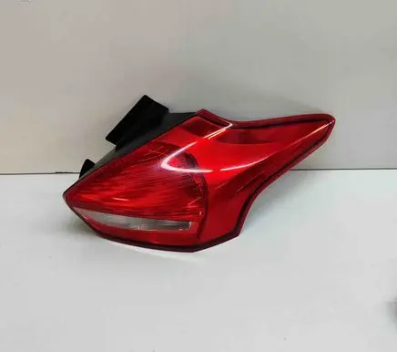 Ford Focus Rear/tail lights F1EB13404CF