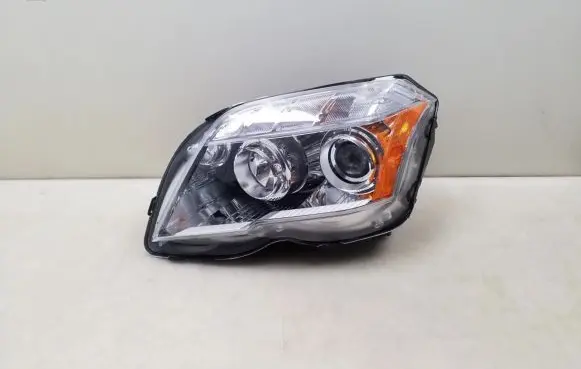 Mercedes-Benz GLK (X204) Headlight/headlamp A2048207259