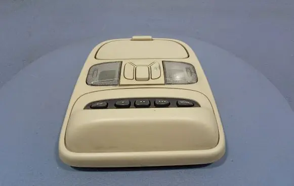 Toyota Sienna XL20 II Boot/trunk interior light 827747