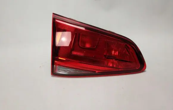 Volkswagen Golf VII Tailgate rear/tail lights 5G0945093M