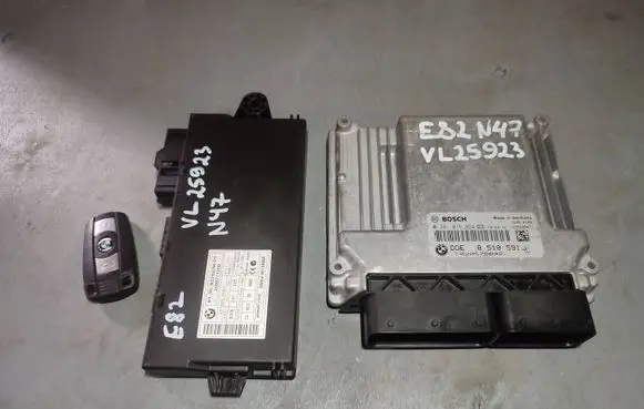 BMW 1 E82 E88 Engine ECU kit and lock set 8510591 13618510591 13618512498