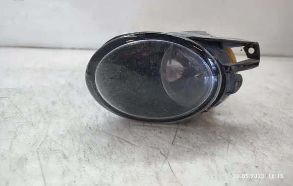Volkswagen PASSAT B6 Front fog light 3C0941699B