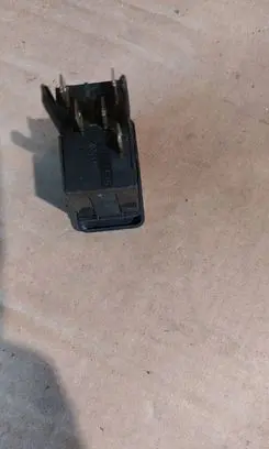 Fog light switch