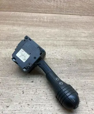 Renault Twingo I Wiper control stalk 61570014