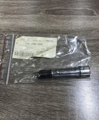 Audi A4 S4 B5 8D Spark plug 032035255