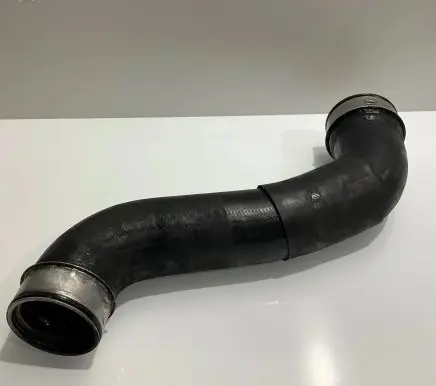 Mercedes-Benz E W211 Intercooler hose/pipe