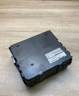 Lexus RX 330 - 350 - 400H Brake system control unit/module 8968033010