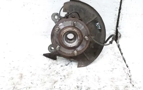 Chrysler Grand Voyager V Front wheel hub spindle knuckle