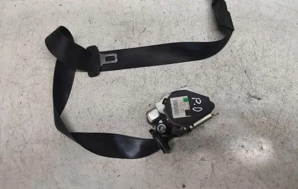 Audi A6 S6 C6 4F Front seatbelt