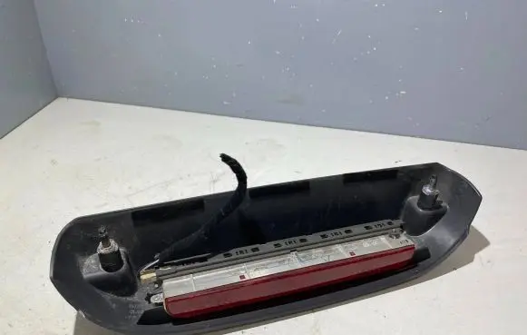 Citroen Nemo Third/center stoplight 03308060 1357327080