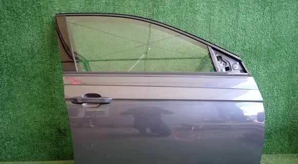 Volkswagen Polo VI Front door 
