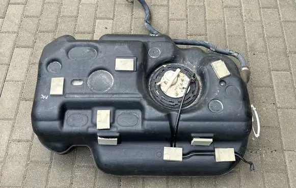 Chrysler Pacifica Fuel tank 68234250A 5030439A 68497513AA