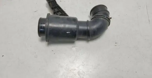 Jaguar XE Air intake duct part GX739C623DA T2H3277 GX73-9C623-DA