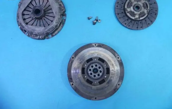 Iveco Daily 3rd gen Dual mass flywheel IMPRK831067